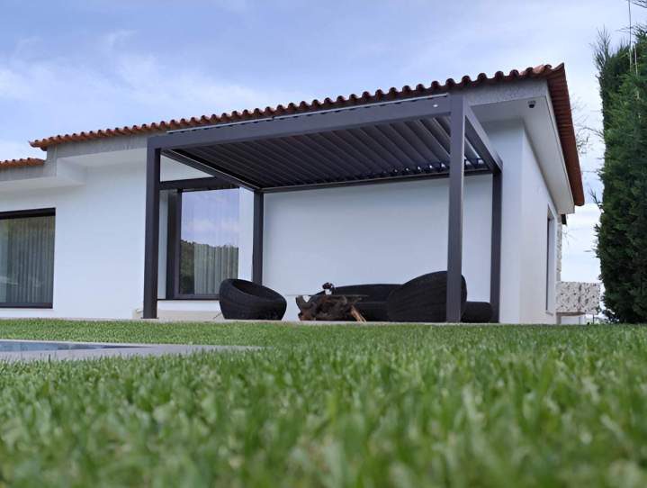 Pose de pergolas Laval